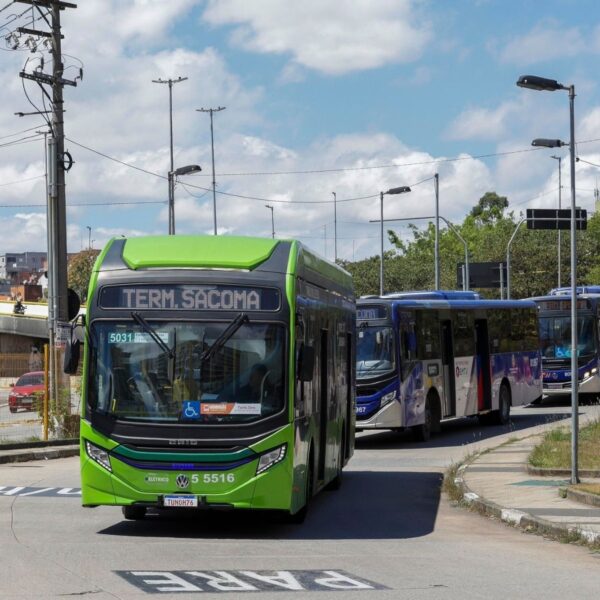São Paulo prorroga por 180 dias integração entre ônibus, metrô e trens
